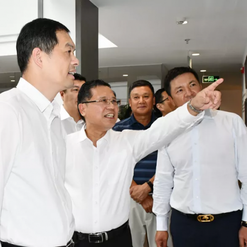 刘小涛走访北京温州商会并与在京温籍企业家座谈交流