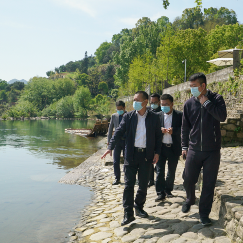吴呈钱督查指导疫情防控、旅游安全、森林防火、交通安全等工作